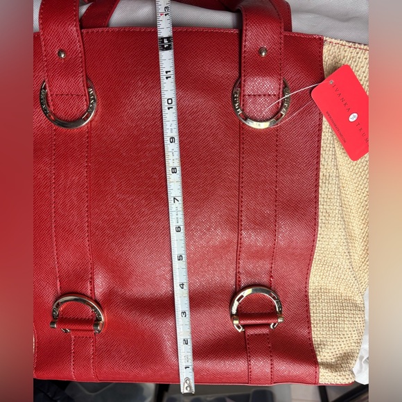 Ivanka Trump handbag - Picture 3 of 5